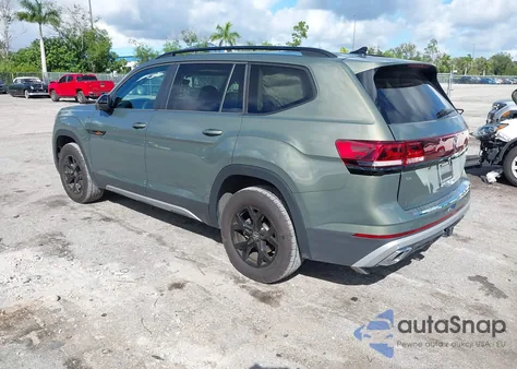 2024 Volkswagen Atlas 2.0T Peak Edition Se W/Technology from USA, damaged, VIN 1V2CR2CA8RC574648